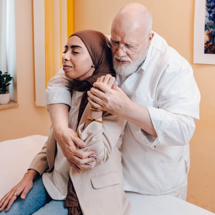 Dr. Selim Schmerztherapie und Osteopathie Zentrum Döbling Physiotherapie